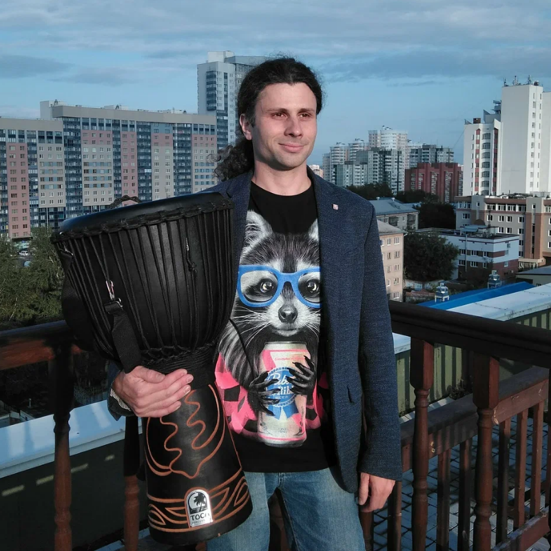 Преподаватель Дмитрий Шафран