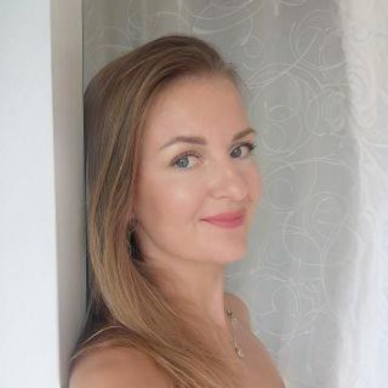 Преподаватель Ирина Павлова