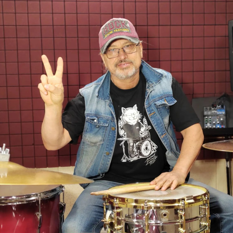 Преподаватель Алексей Цыганов