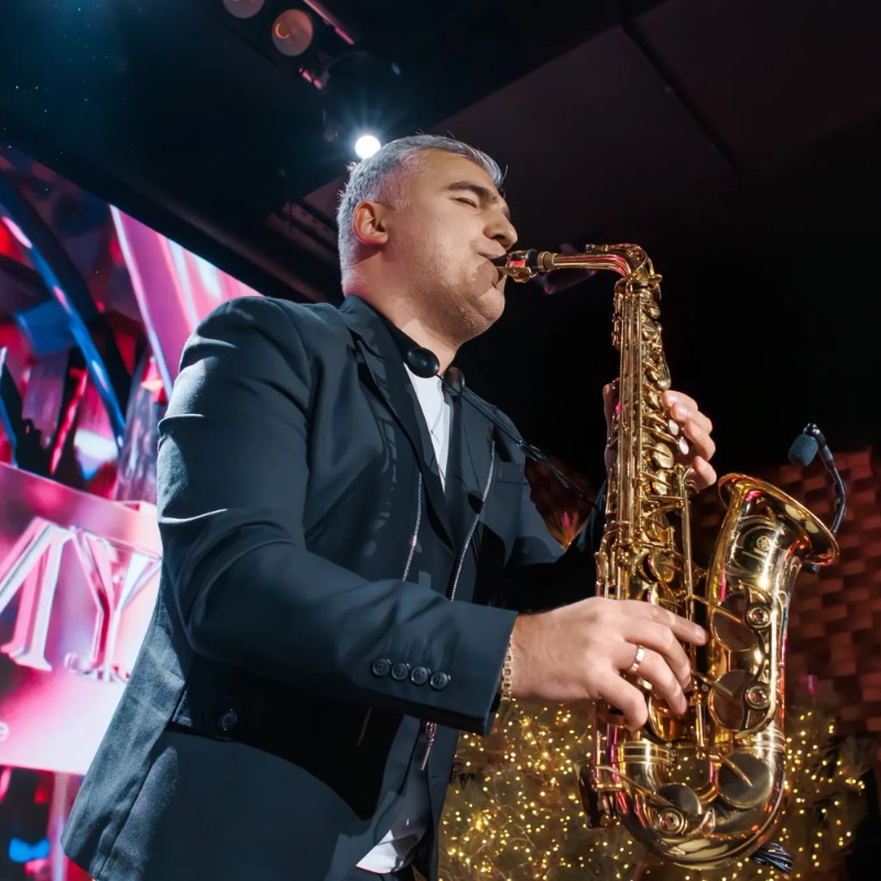 Преподаватель Карен Асатрян