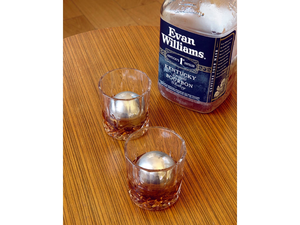      Whiskey balls