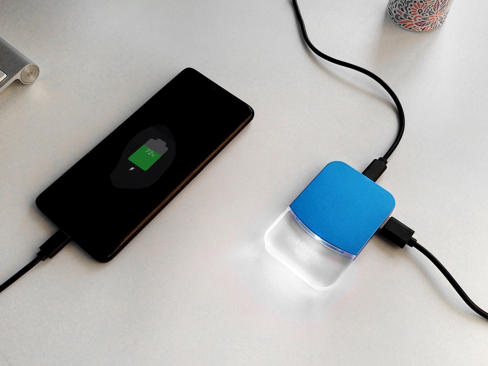 USB  Mini iLO Hub