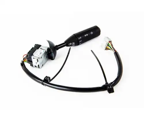 ПЕРЕКЛЮЧАТЕЛЬ ПОДРУЛЕВОЙ FORD CARGO T357088 / BC45 COMBO CMB106335 ПЕРЕКЛЮЧАТЕЛЬ ПОДРУЛЕВОЙ FORD CARGO T357088 / BC45 COMBO CMB106335