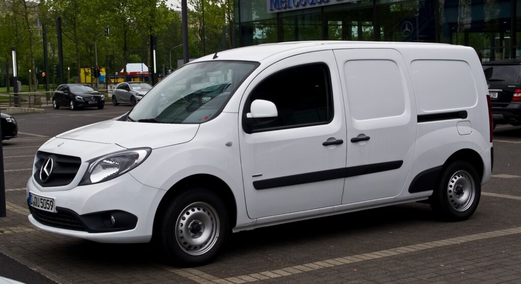 Бизнес-автомобиль Mercedes-Benz Citan W415