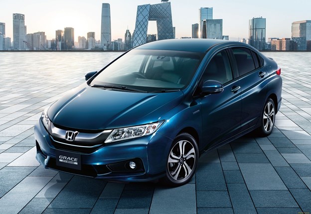 Где купить подержанный автомобиль Honda в Москве?
