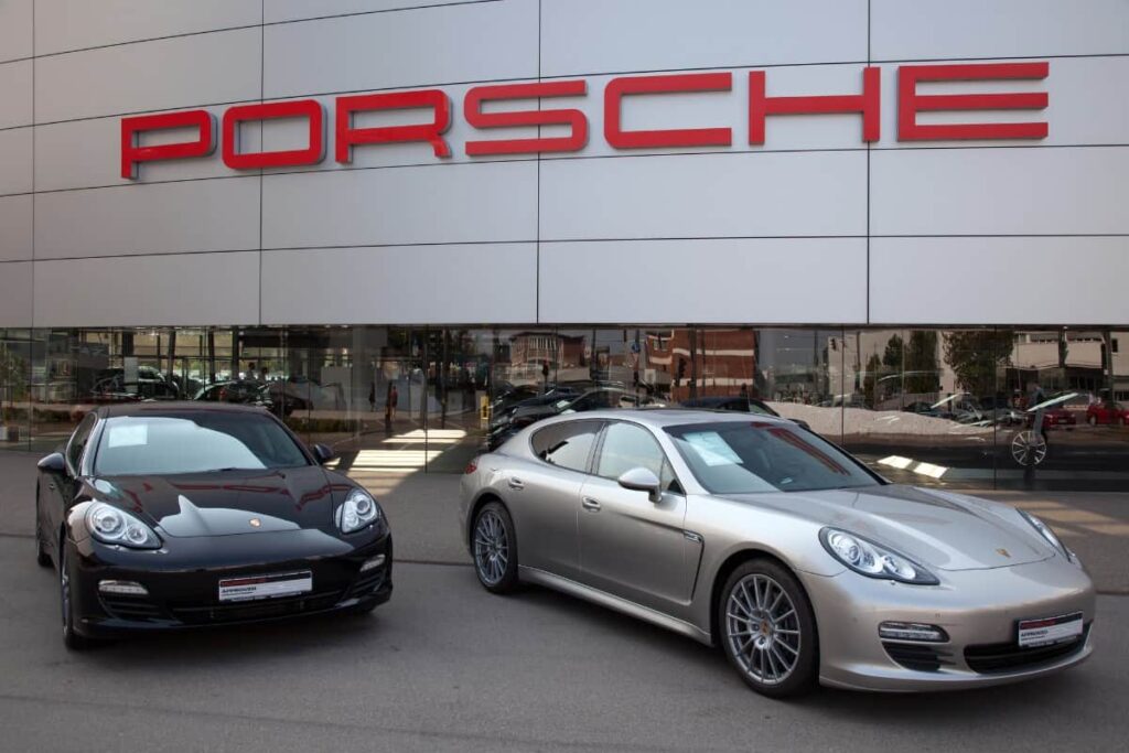 Покупка авто Porsche с пробегом: на что обратить внимание