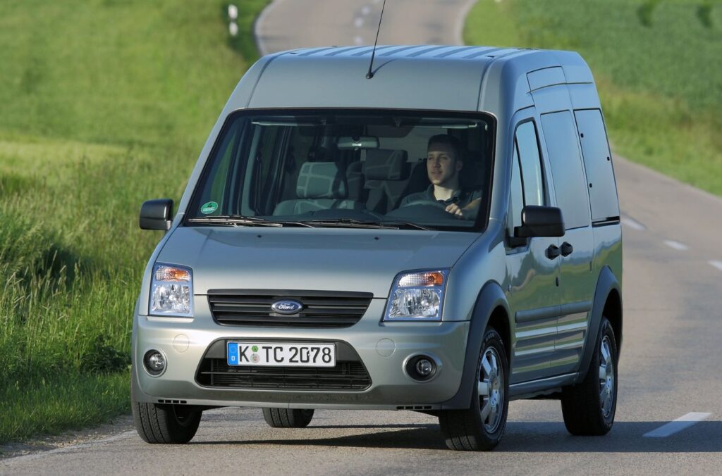 Обзор автомобилей Ford: лучшие модели для бизнеса