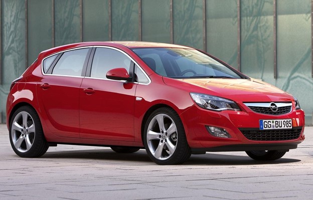 Преимущества и недостатки б/у авто Опель