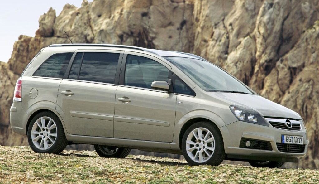 Стоит ли покупать б/у Opel? Советы и подводные камни