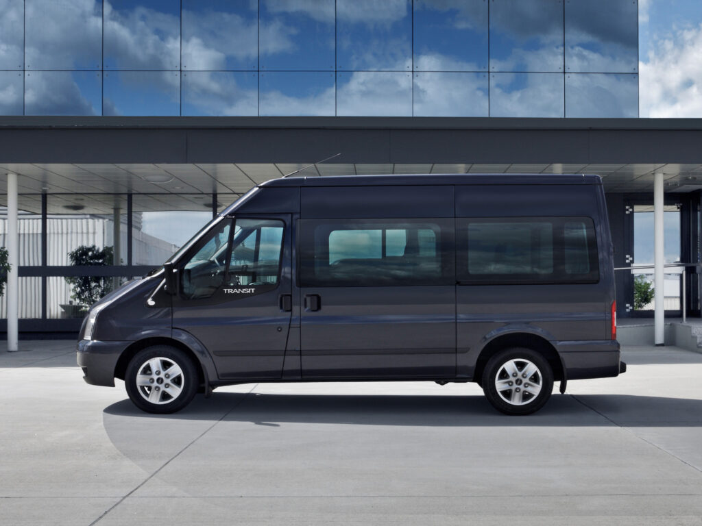 Почему именно Ford Transit: особенности и преимущества