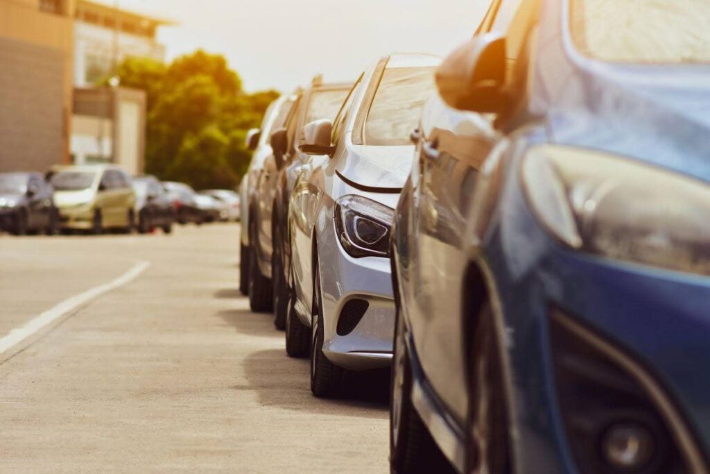 Как выбрать подержанный автомобиль в 2025 году: советы эксперта