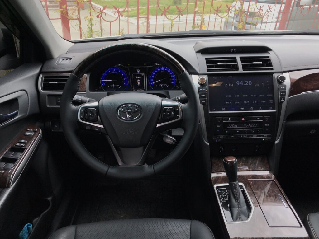 Чем Camry в 55 кузове отличается от старых моделей