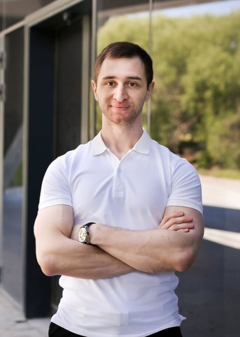 Азамат Хацуков