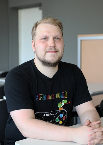 Иван Долгов