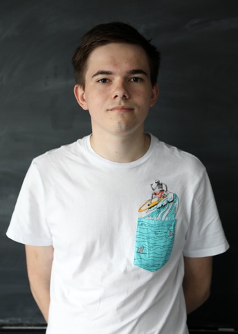 Олег Евсеев