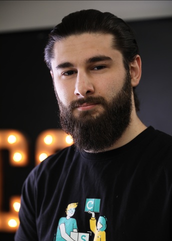 Шамиль Мустафаев