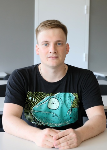 Никита Слезкин