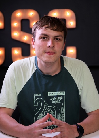 Петр Кароль