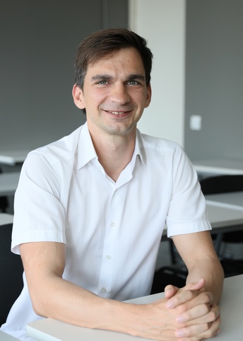 Максим Щербаков