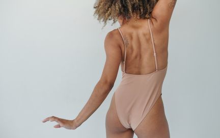 Как сделать спину гибкой — упражнения и советы