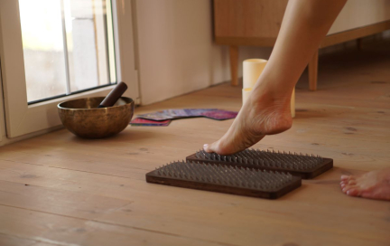 Гвоздестояние — смелый шаг к здоровью и внутреннему балансу