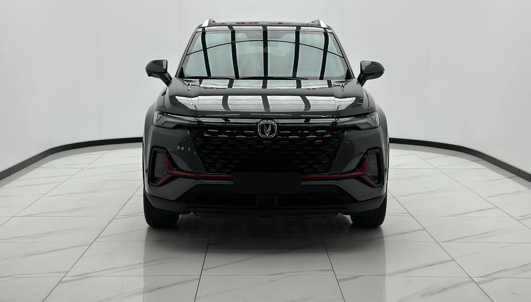 Changan CS35plus — фото 1