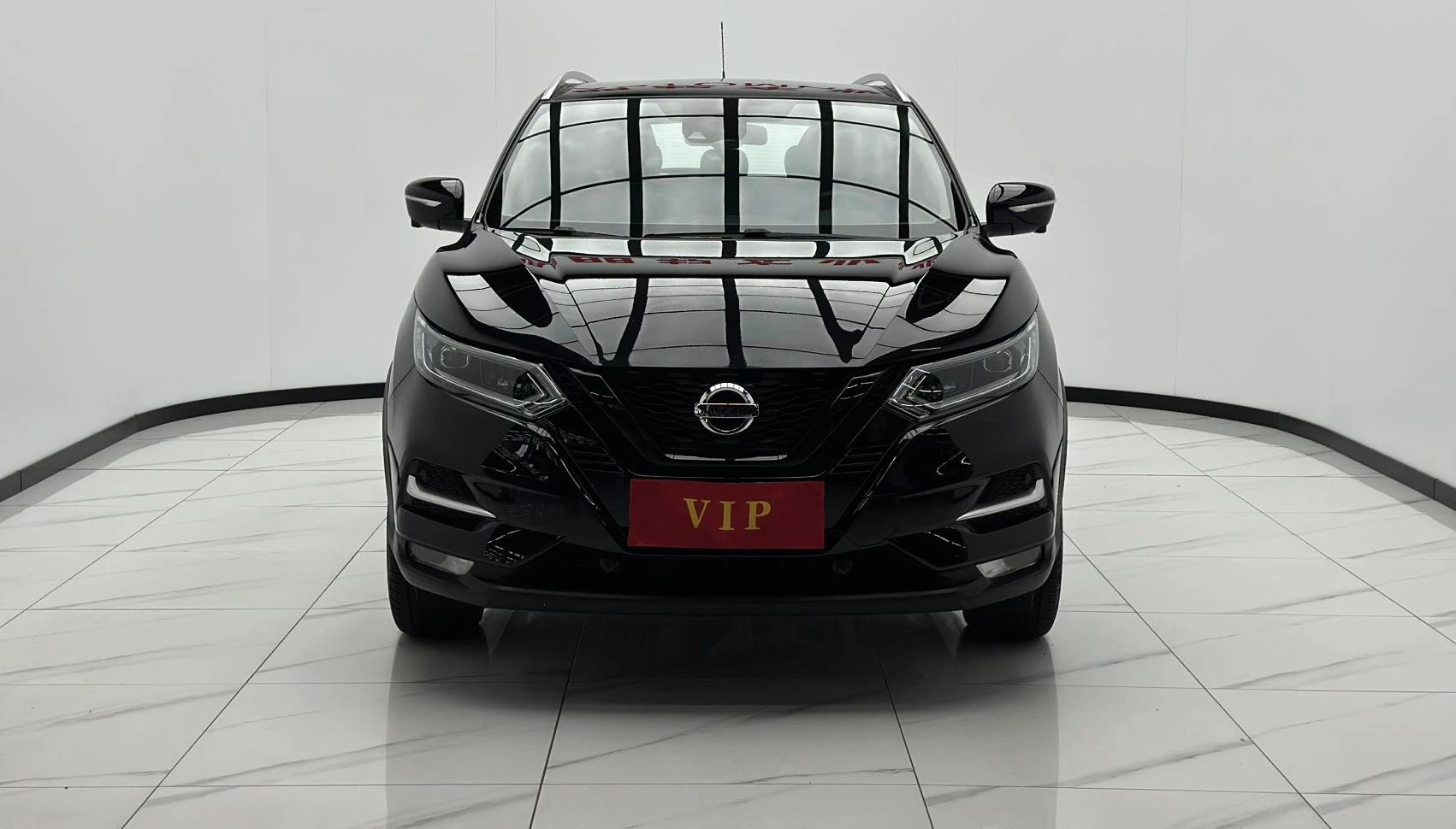 Nissan Qashqai — фото 1