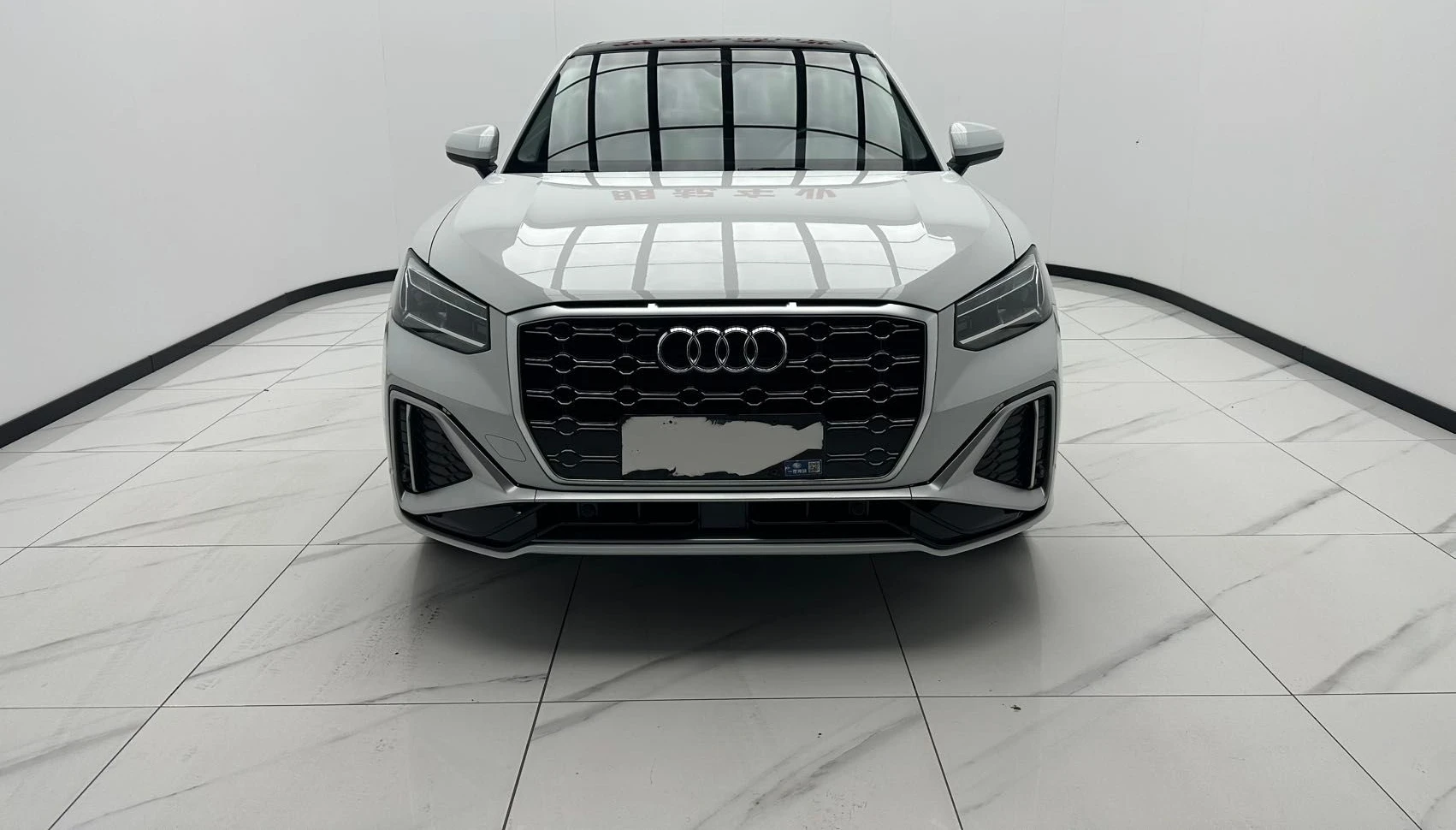 AUDI Q2 — фото 1
