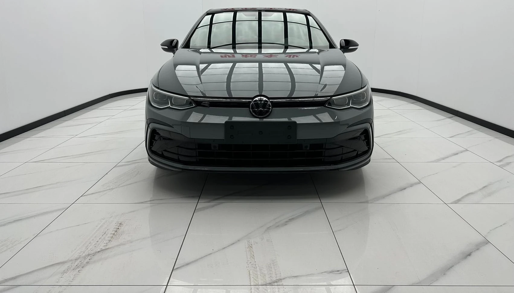 Volkswagen Golf — фото 1