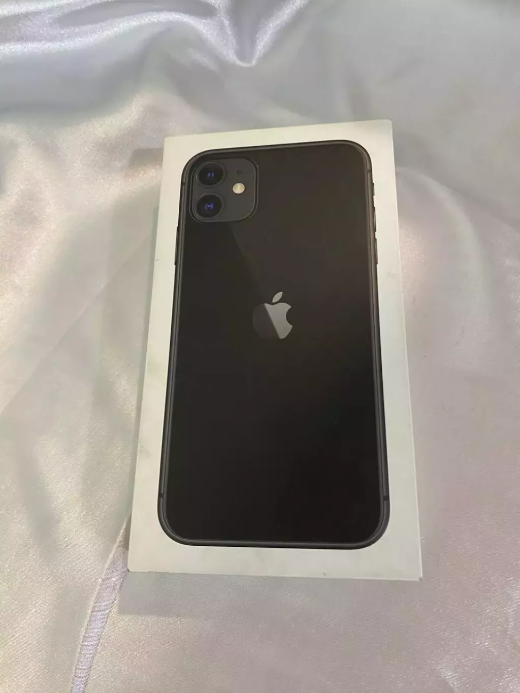 Apple iPhone 11, 128 Gb (Темиртау, Металлургов 23а) б/у купить по низкой  цене в Темиртау 5346