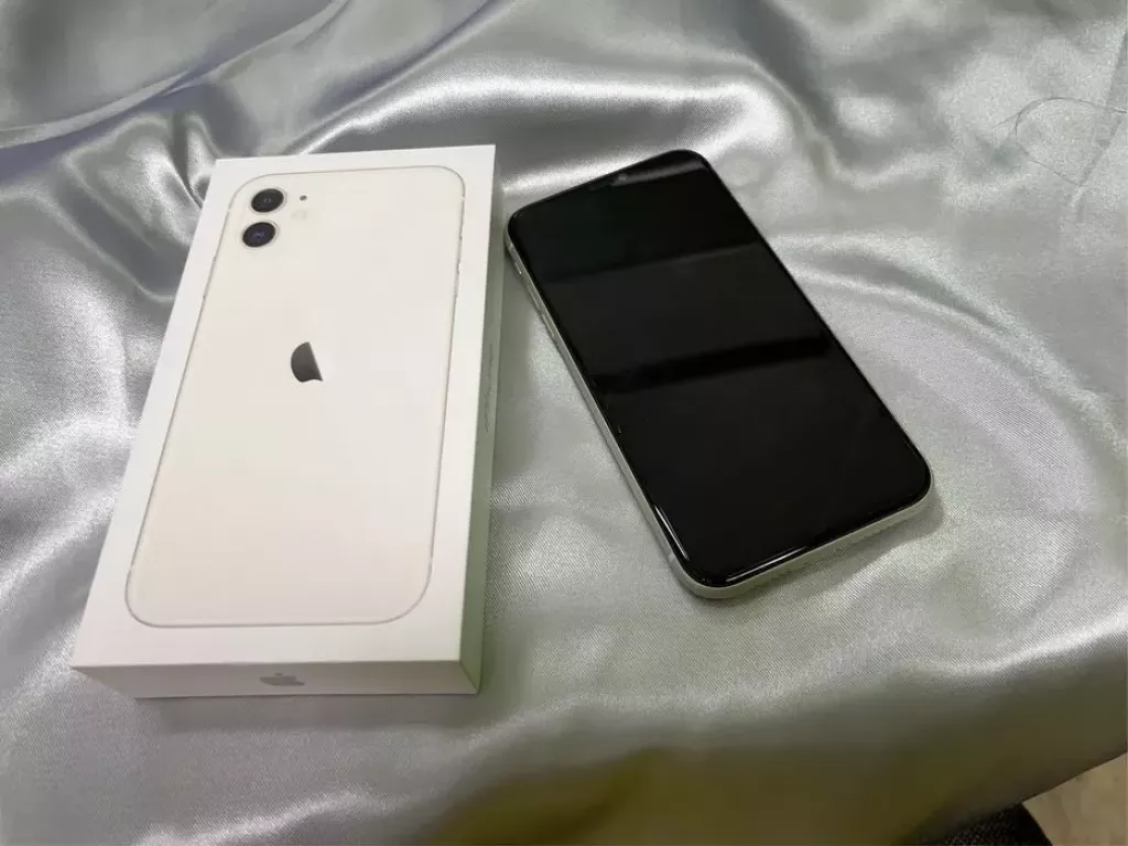 Купить б/у Apple iPhone 11 (Актау 26)-2