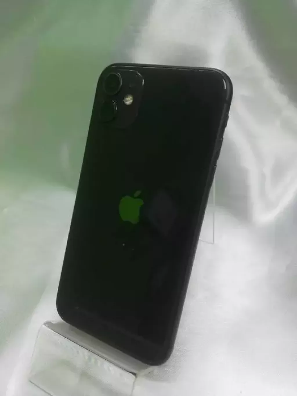 Купить б/у Apple Iphone 11 (г.Актау)-1