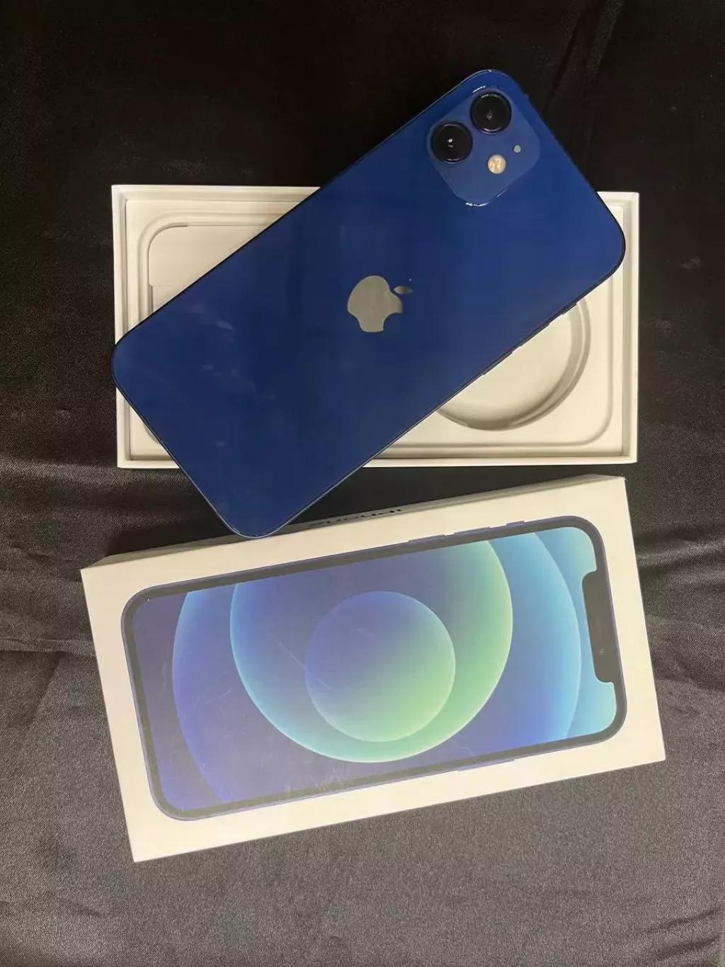 Apple iPhone 12 128 GB ( г.Астана, ул. Уалиханова 22/2 ) б/у купить по  низкой цене в Нур-Султане 7639