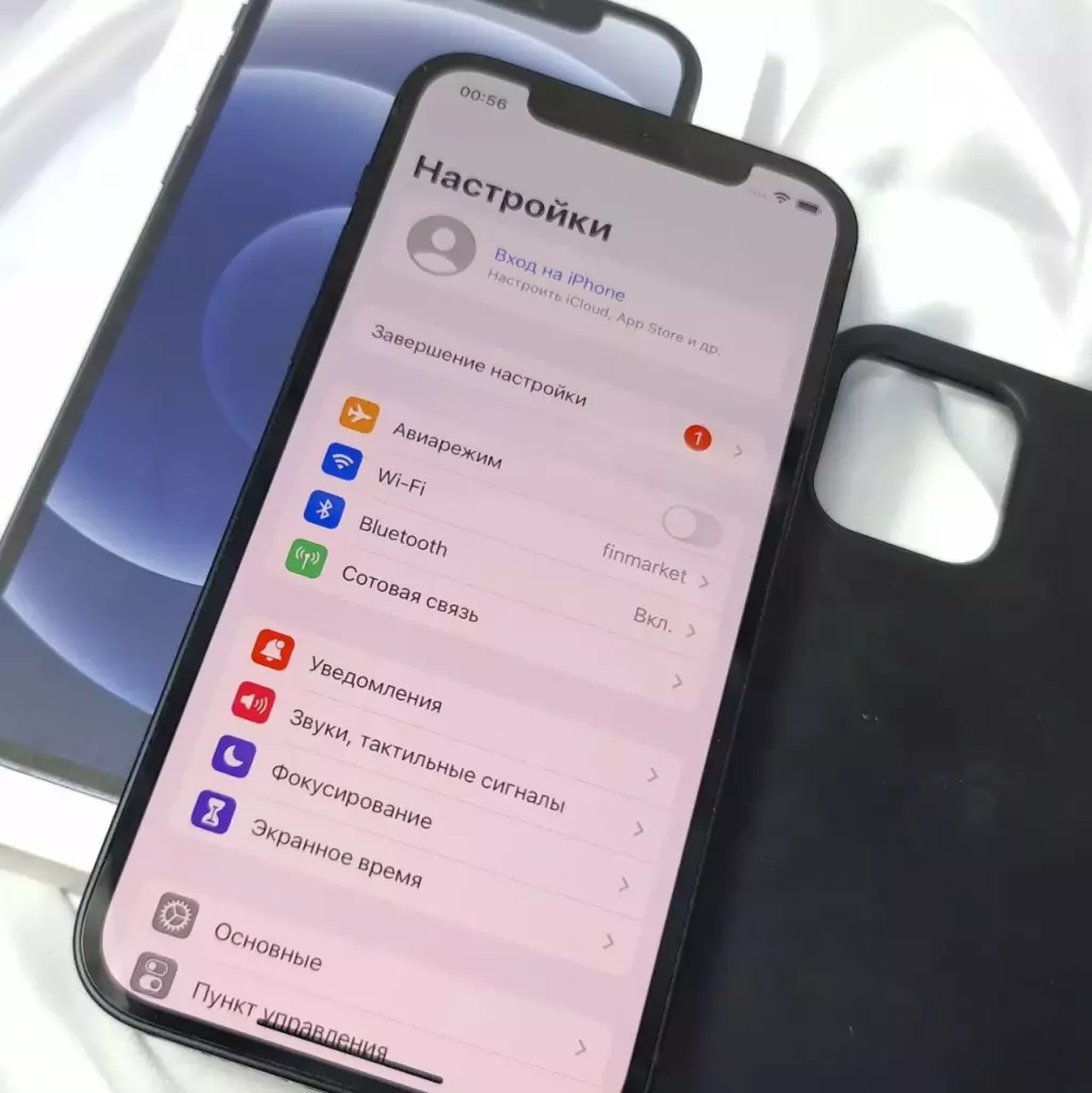 Купить б/у Apple iPhone 12-1