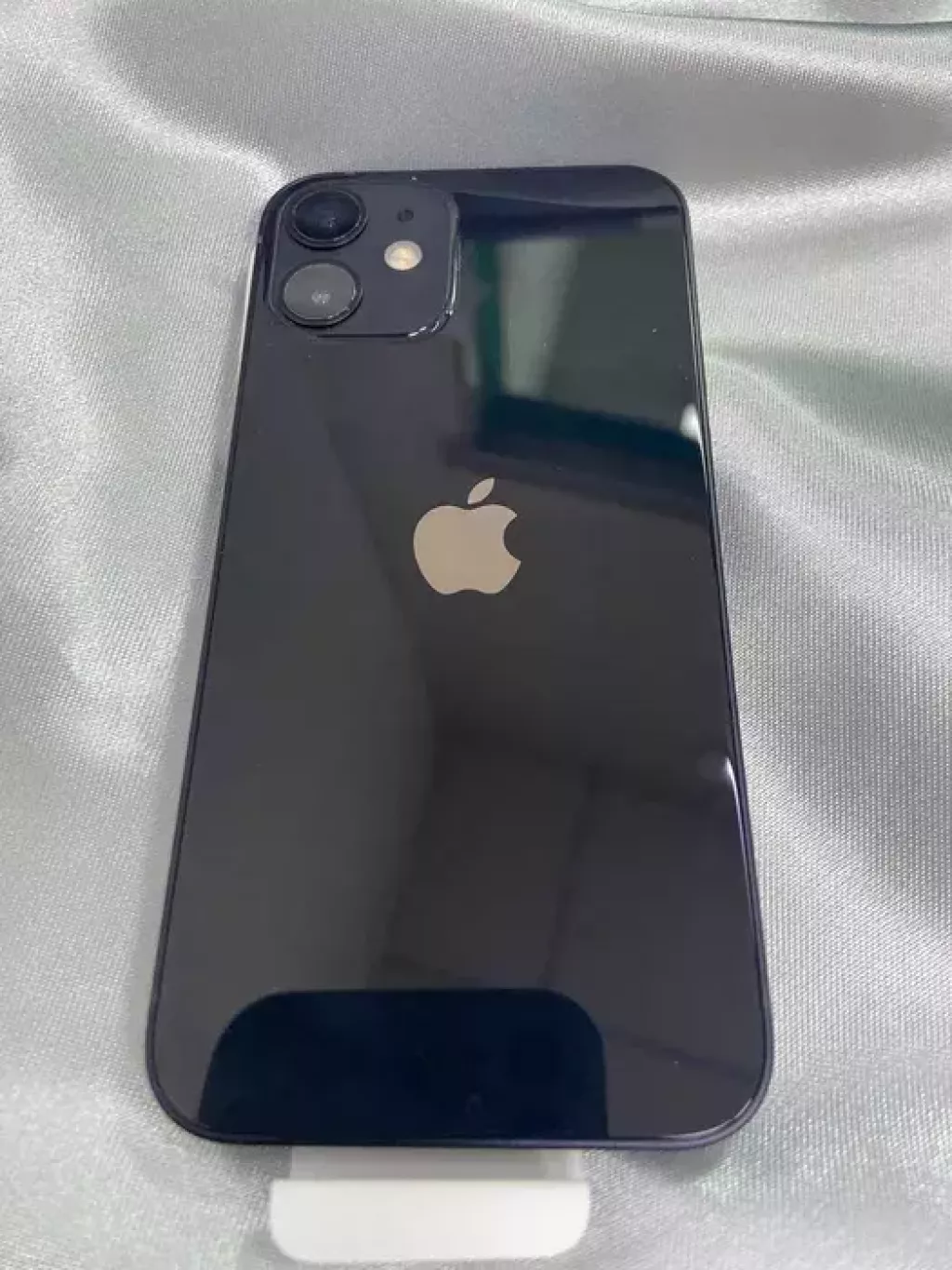 Apple iPhone 12 mini б/у купить по низкой цене в Актау