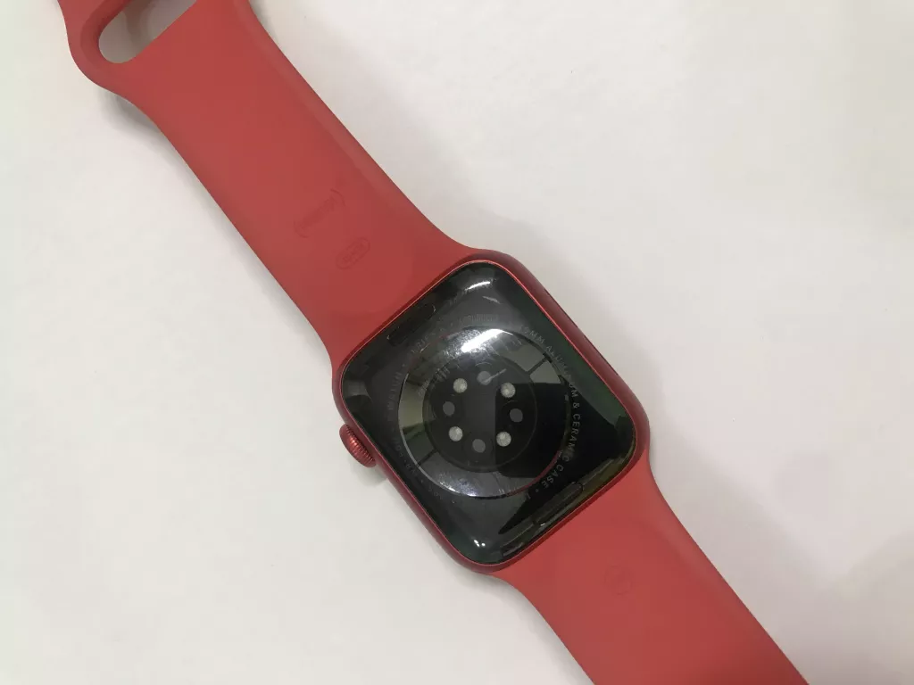 Купить б/у Apple Watch 6series -2