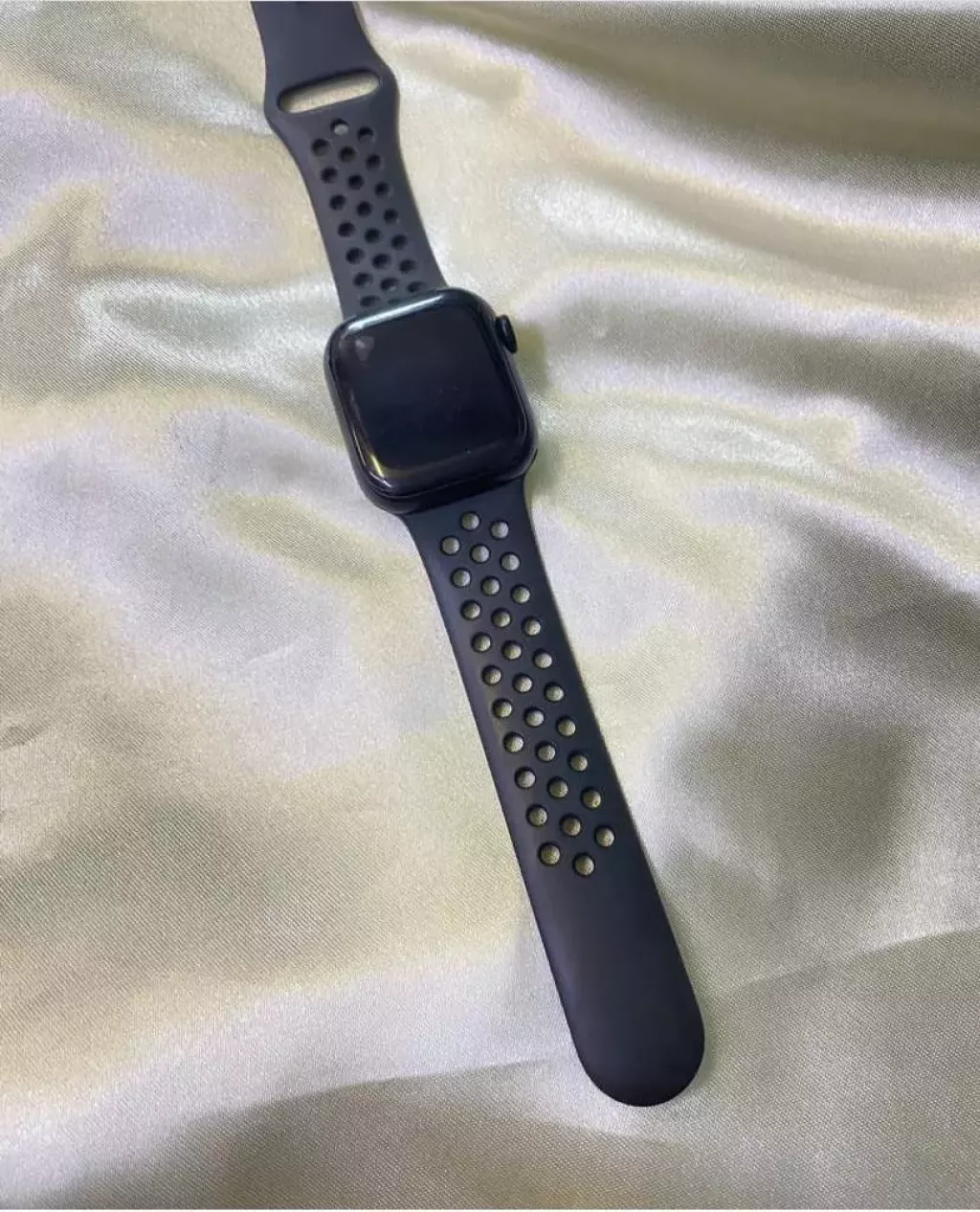 Купить б/у Apple Watch 7 серия 41мм-0