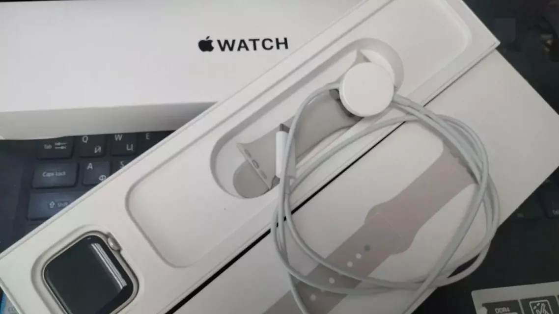 Купить б/у Apple Watch 8 -1