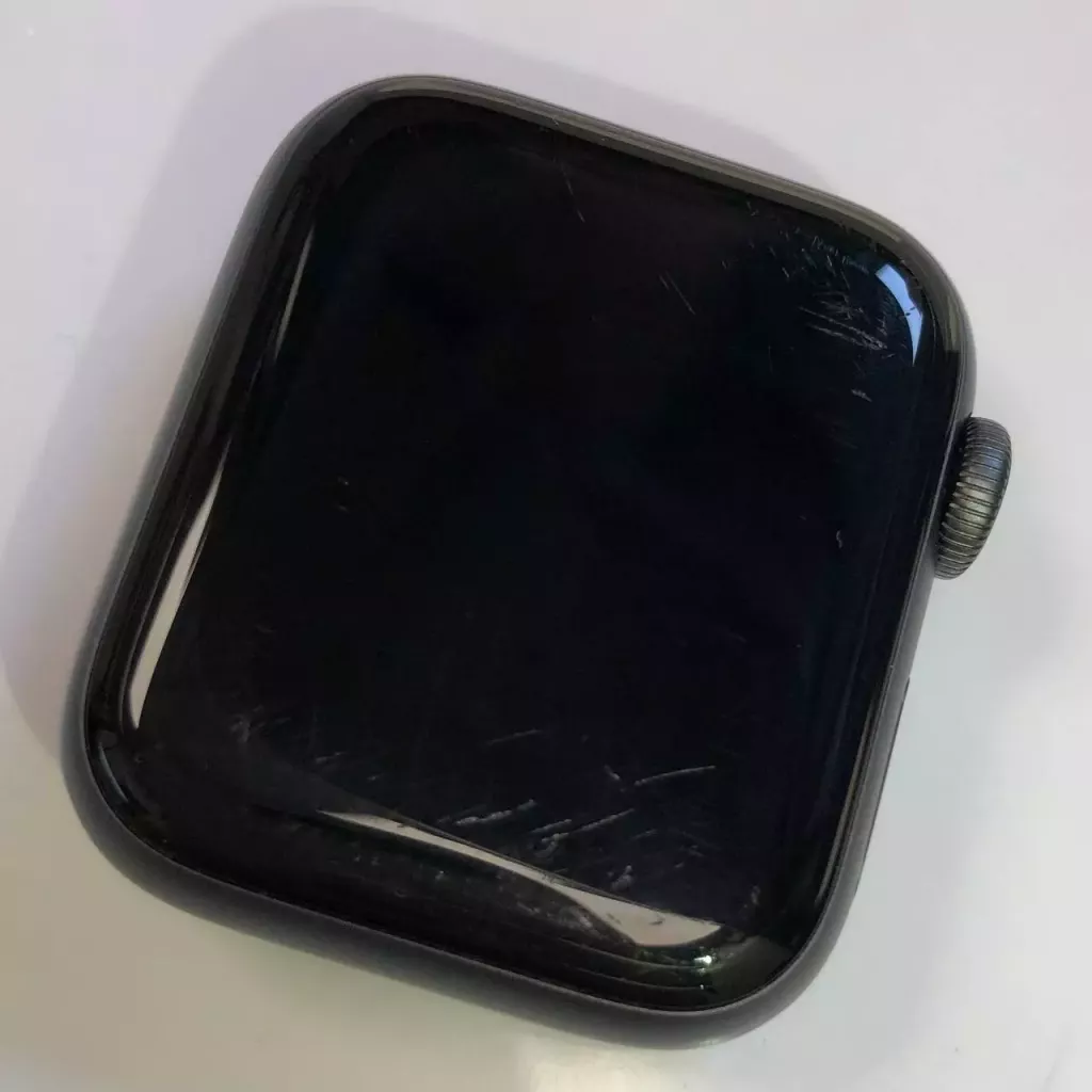 Купить б/у Apple Watch Series 4 40mm (Темиртау, Мира 104а)-0