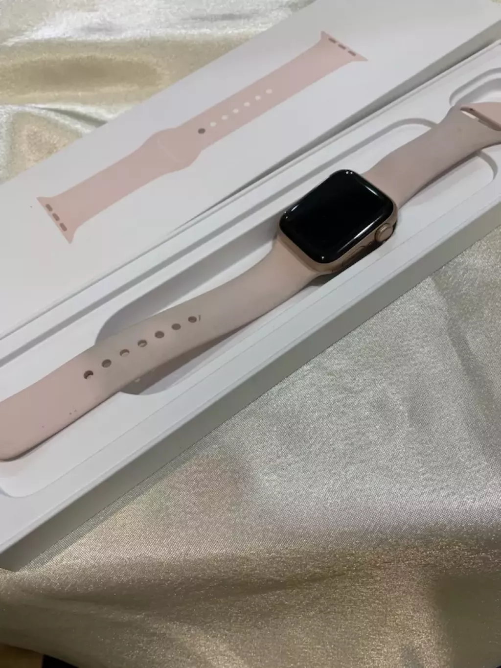 Купить б/у Apple Watch Series SE 40mm-2