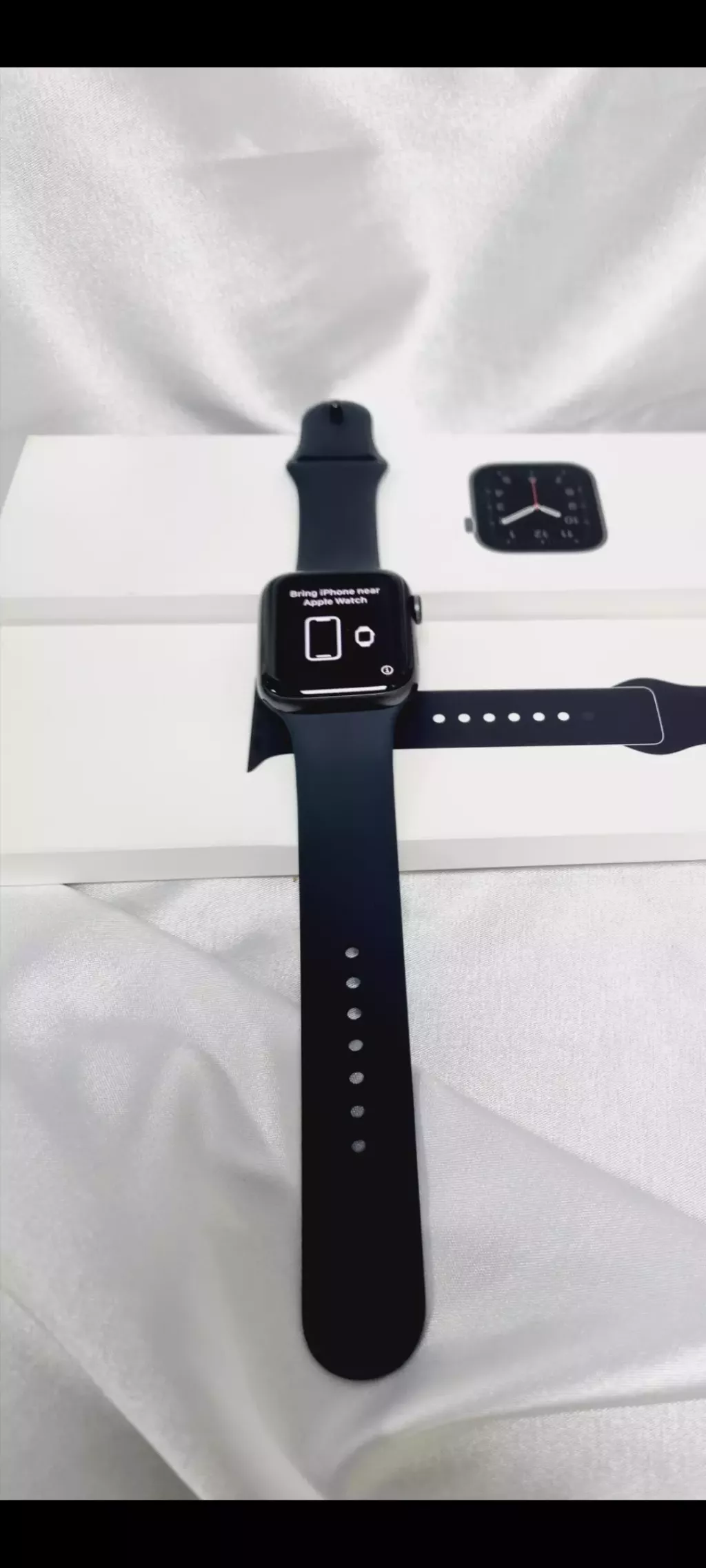 Купить б/у Apple Watch Series Se 44 mm -1
