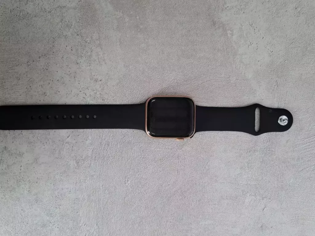 Купить б/у Apple Watch Series SE 44mm, лот 338029, Костанай 1015-0