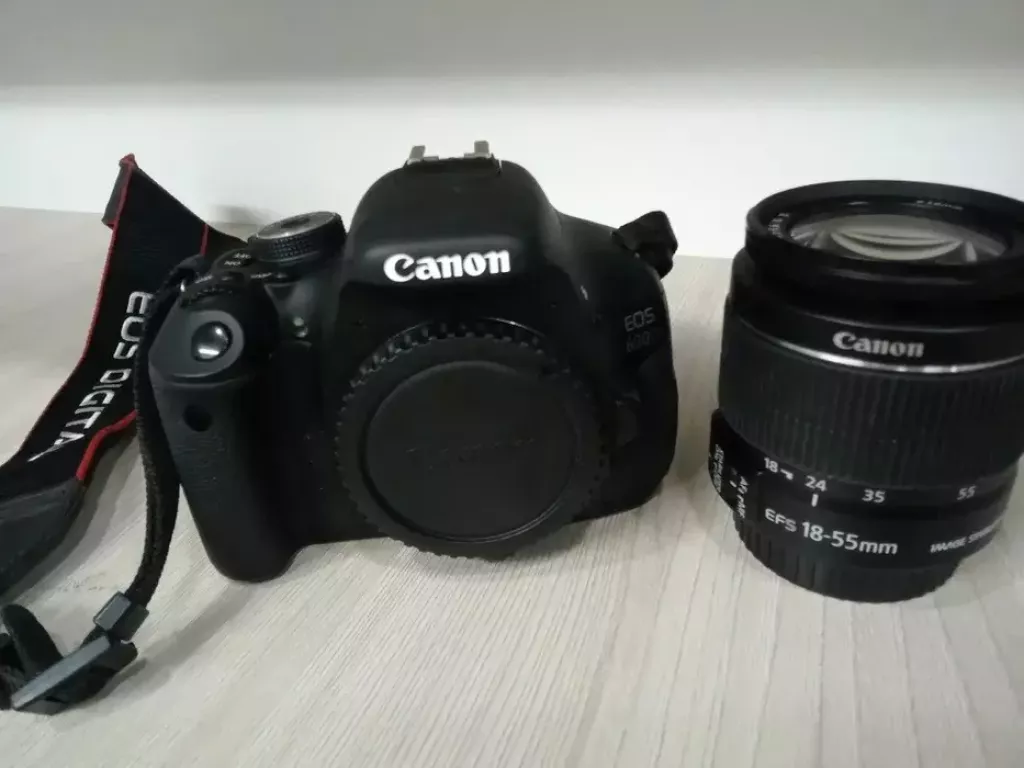 Купить б/у Фотоаппарат Canan 600 D (Актау)-0