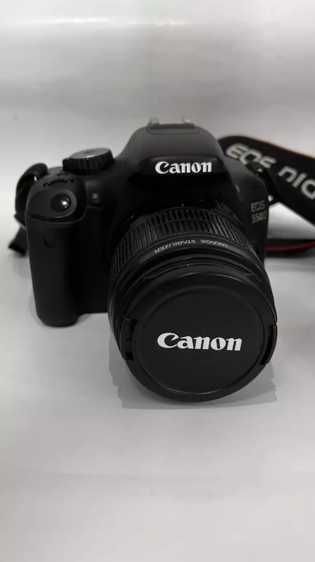 Купить б/у Фотоаппарат Canon 550D (Шалкар)-1