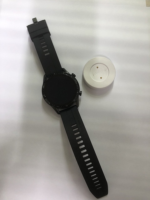 Купить б/у Huawei Watch-1