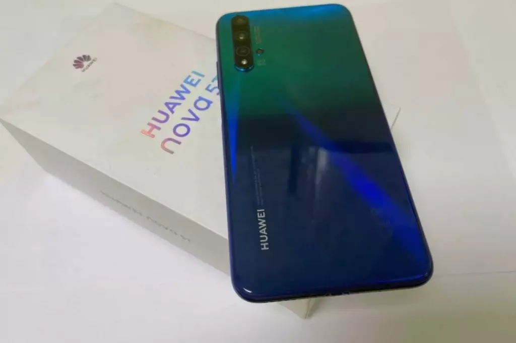 Купить б/у Huawei Nova 5T (Астана Женис24)-1
