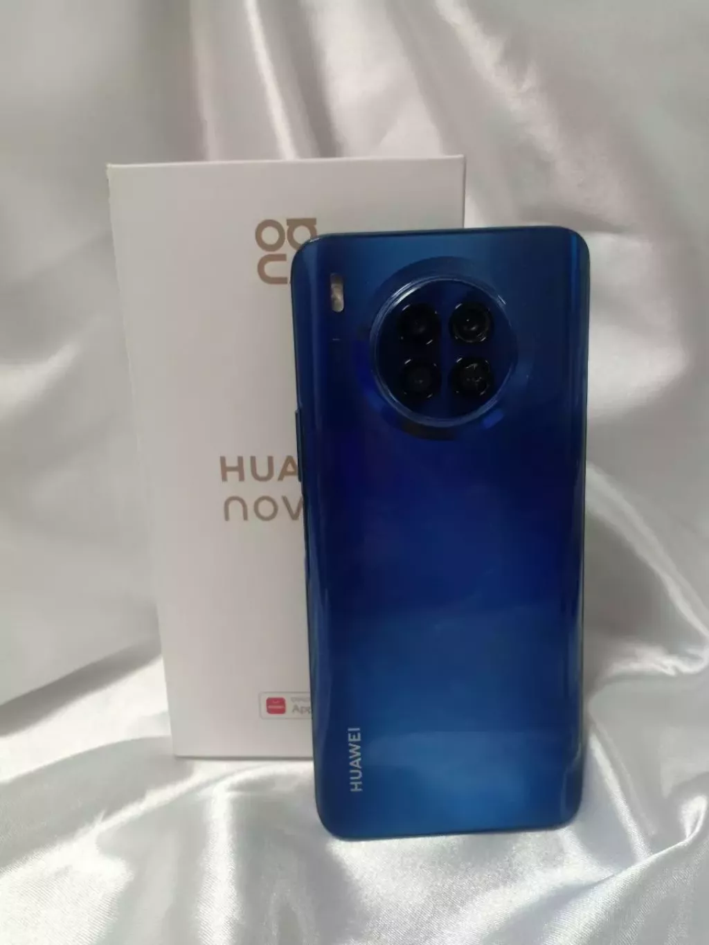 Купить б/у Huawei Nova 8i-1