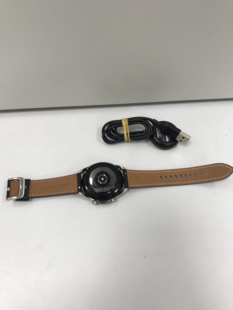 Купить б/у Samsung Galaxy Watch 3 41mm-1