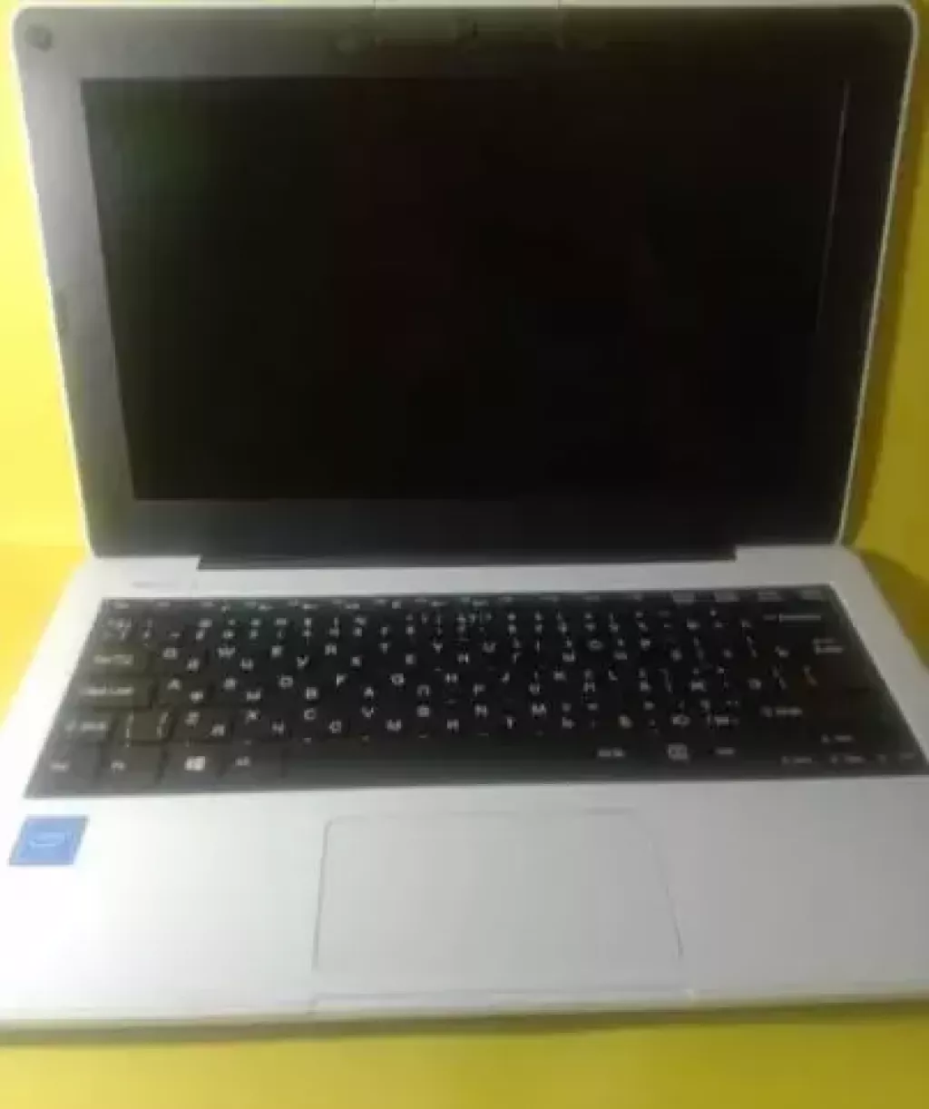 Купить б/у Ноутбук Classmate PC-0