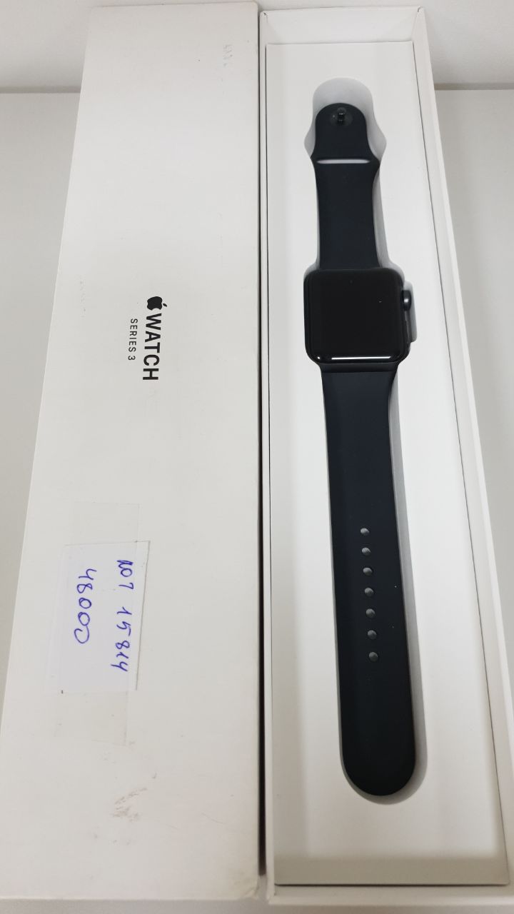 Купить б/у Apple Watch 3s 42mm-1